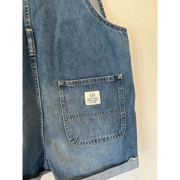 Vintage-like Gap Denim Overall Shorts Women's Size small - Picture 5 of 5
